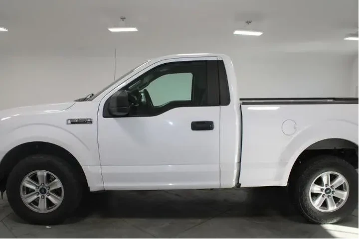 $13598 : Ford F-150 2016 4x2 XL 2dr R image 6