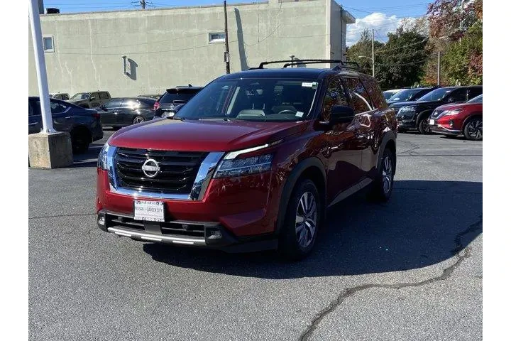 $26995 : Nissan Pathfinder 2023 AWD S image 7