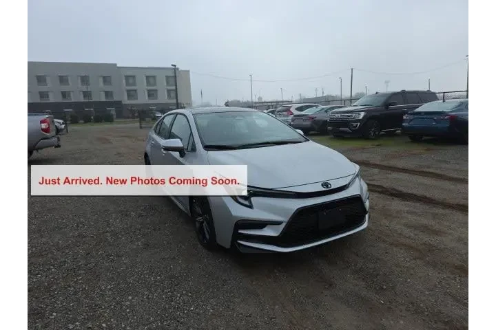$33900 : Toyota Corolla 2026 XSE 4dr image 1