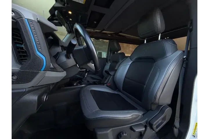 $31995 : Ford Bronco 2021 4x4 Base 2d image 6