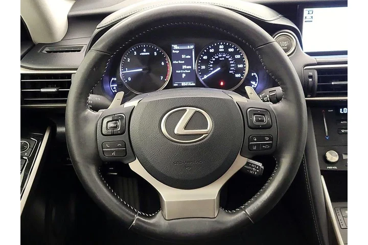 $21998 : Lexus IS 300 2018 4dr Sedan image 10