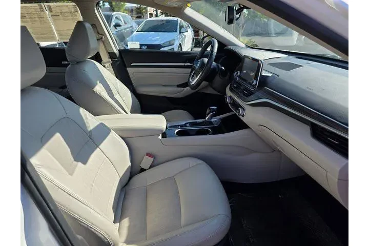 $21500 : Nissan Altima 2022 AWD 2.5 P image 10