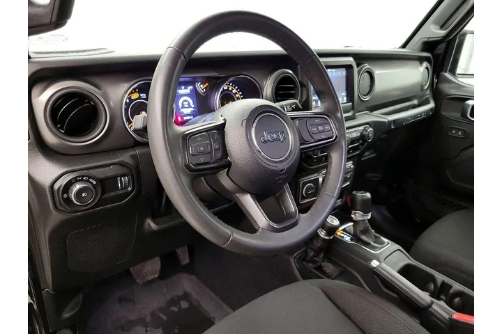 $28998 : Jeep Wrangler 2023 4x4 Willy image 9