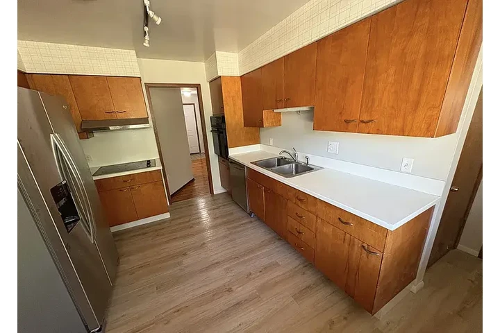 $2200 : HOUSE FOR RENT IN DENVER CO image 5