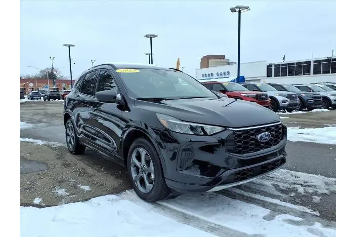 $22980 : Ford Escape 2024 AWD ST-Line image 3
