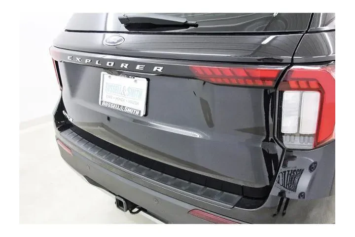 $37998 : Ford Explorer 2025 Active 4d image 5