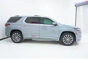 $38950 : Chevrolet Traverse 2023 Prem thumbnail