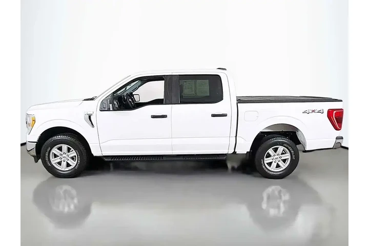 $30939 : Ford F-150 2021 4x4 XLT 4dr image 10