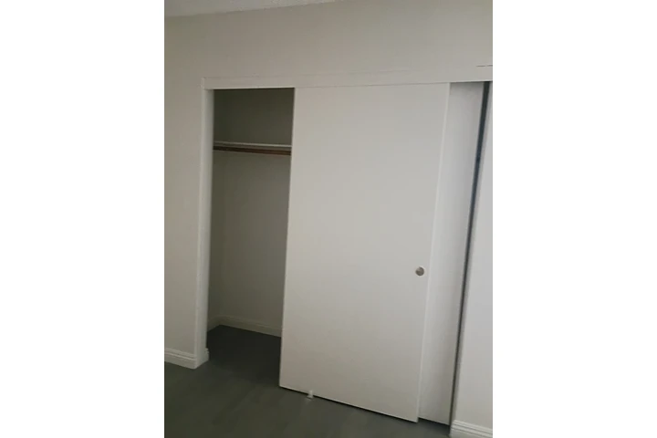 $1150 : Cuarto en renta los angeles Ca image 2