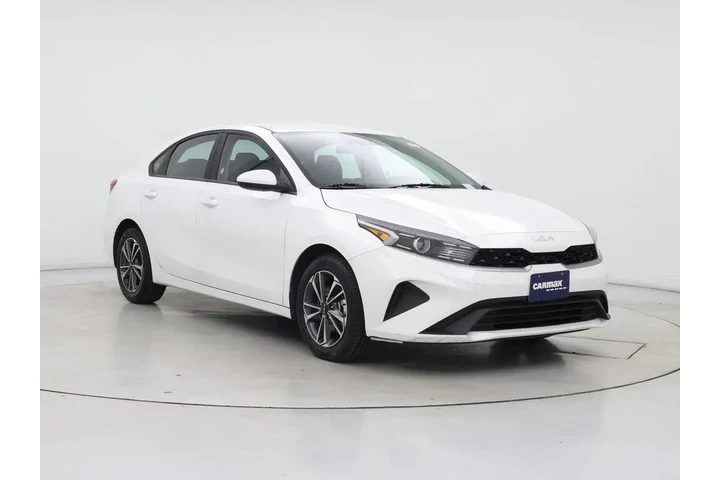 $18998 : Kia Forte 2024 LXS 4dr Sedan image 1