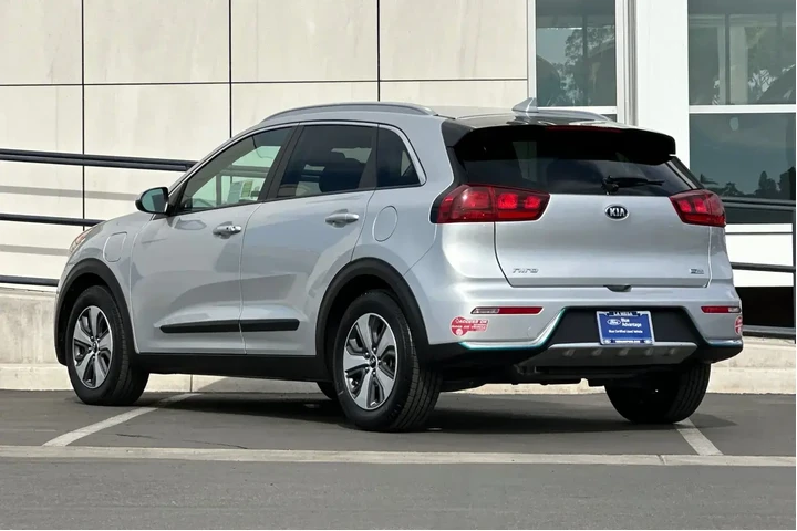 $17900 : Kia Niro Plug-In Hybrid 2018 image 5