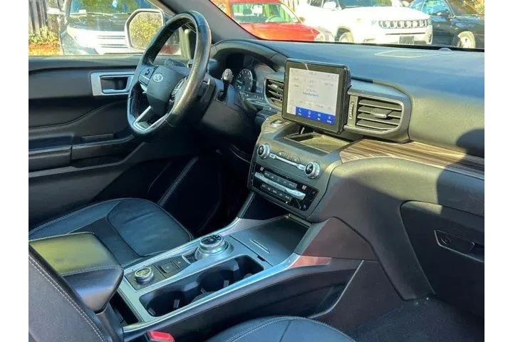 $20491 : Ford Explorer 2020 AWD Limit image 9