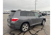 $10900 : Toyota Highlander 2011 AWD L thumbnail