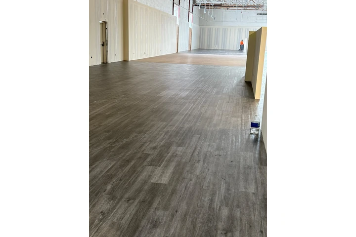 Instalador de pisos! image 2