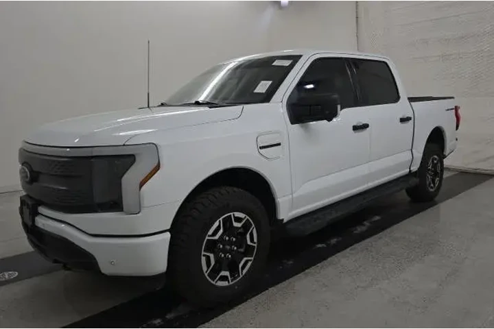 $37600 : Ford F-150 Lightning 2022 AW image 1