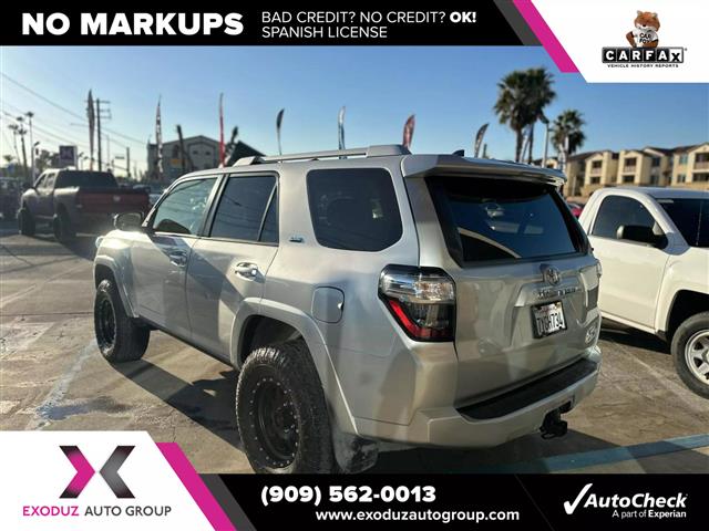 $18995 : 2016 4Runner SR5 image 5