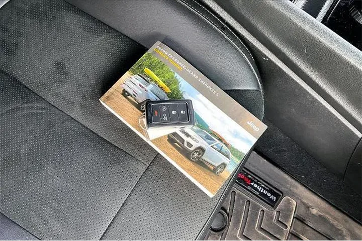 $33686 : Jeep Grand Cherokee 2024 4x4 image 10