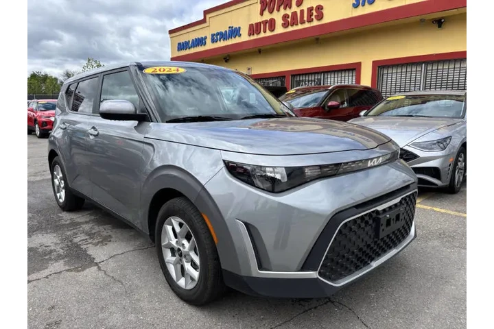 $20995 : 2024 Soul LX image 3