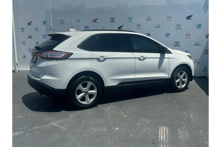 $8995 : 2016 Edge 4dr SE FWD image 3