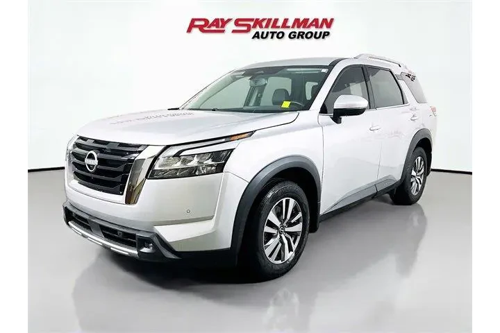 $30975 : Nissan Pathfinder 2022 AWD S image 3