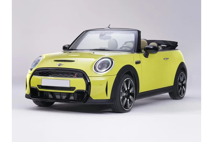 $28998 : MINI Convertible 2023 Cooper image 1