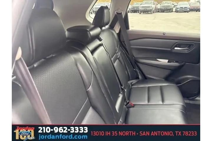 $21385 : Nissan Rogue 2023 SV 4dr Cro image 9