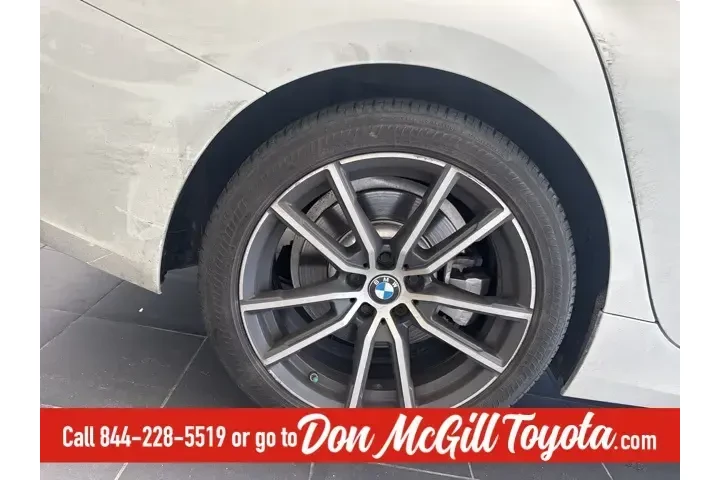 $16472 : BMW 3 Series 2019 330i 4dr S image 5