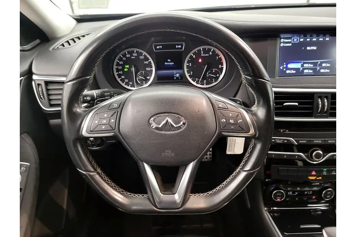 $14599 : INFINITI QX30 2017 Sport 4dr image 10