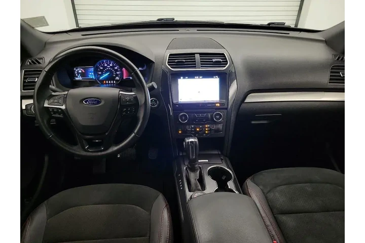 $22998 : Ford Explorer 2018 AWD XLT 4 image 9