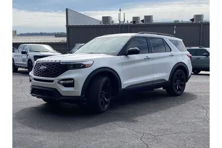 $31990 : Ford Explorer 2023 ST-Line 4 image 8