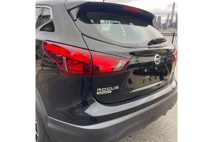 $10500 : 2019 NISSAN ROGUE SPORT S SPO image 10