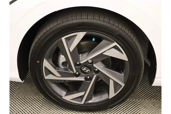$22299 : Hyundai ELANTRA Hybrid 2025 image 6