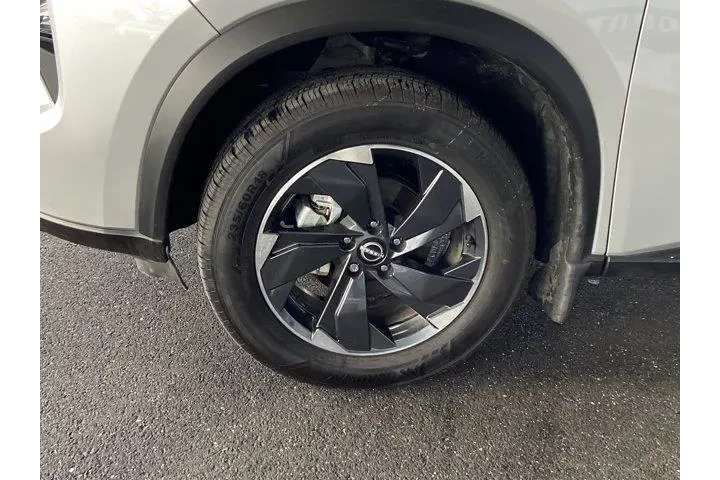 $19268 : Nissan Rogue 2024 AWD SV 4dr image 9