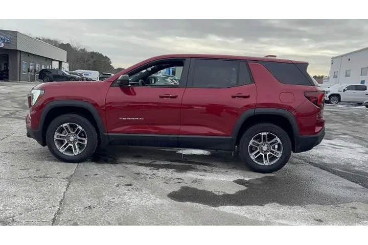 $28936 : GMC Terrain 2025 4x4 Elevati image 4