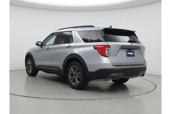 $29998 : Ford Explorer 2022 XLT 4dr S image 2