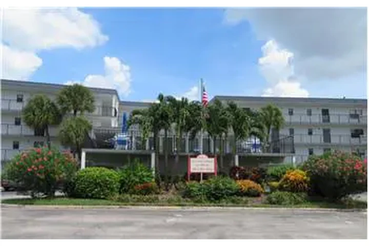 $1450 : Rental property with 1 bedro image 1