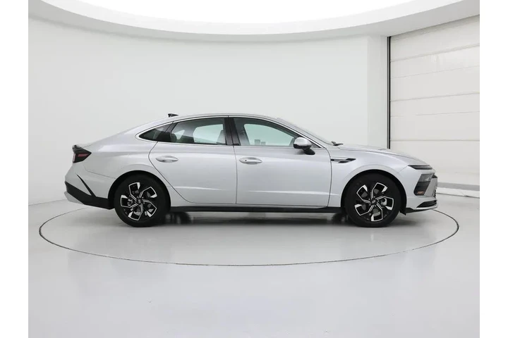 $24998 : Hyundai SONATA 2025 SEL 4dr image 7