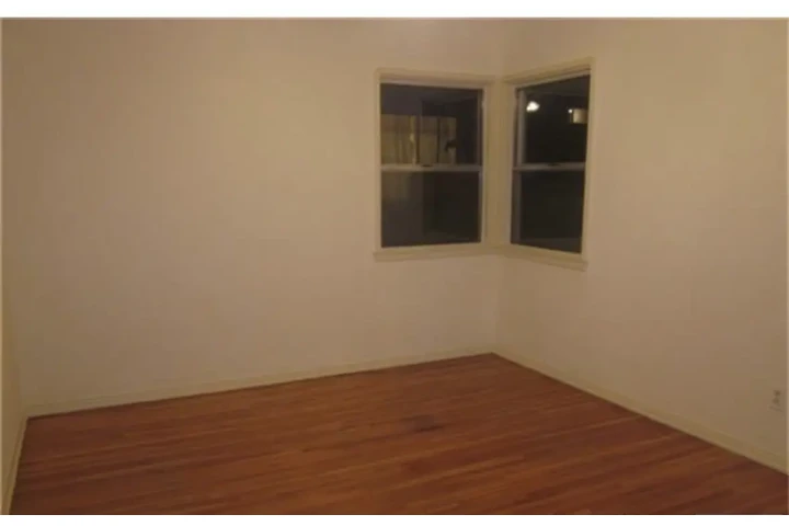 $850 : Cuarto de Renta South Gate image 3