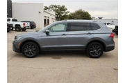 $26995 : Volkswagen Tiguan 2024 SE 4d thumbnail