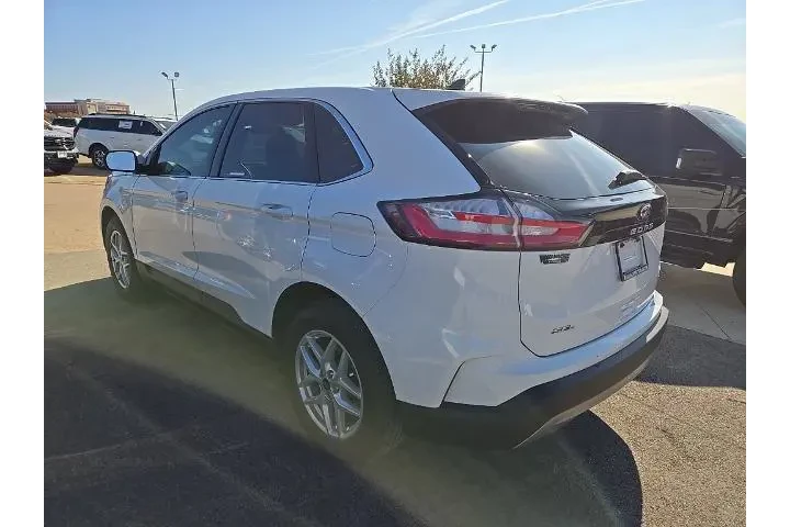 $27373 : Ford Edge 2024 AWD SEL 4dr S image 2