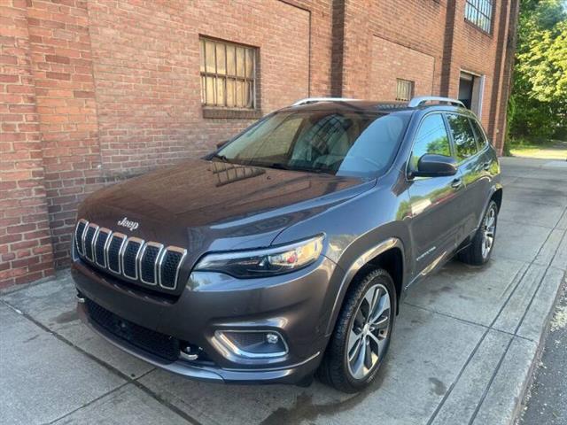 $20500 : 2019 Cherokee Overland image 2