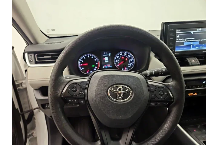 $28998 : Toyota RAV4 2022 XLE 4dr SUV image 10