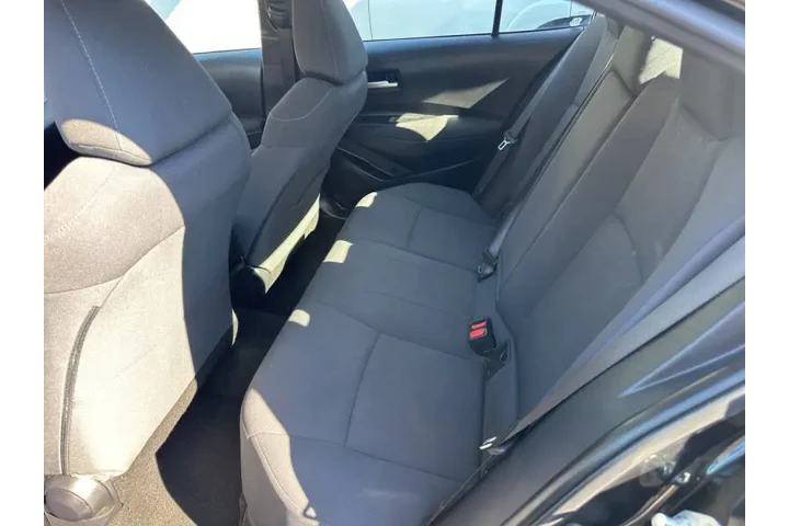 $17995 : 2020 Corolla LE image 8