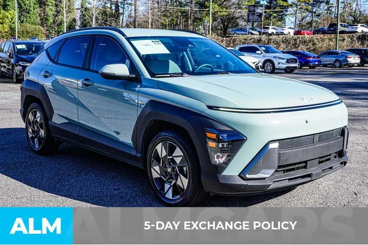 $19420 : Hyundai KONA 2025 SEL 4dr Cr image 3