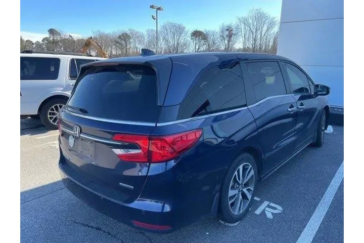 $37992 : Honda Odyssey 2023 Touring 4 image 3