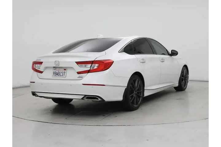 $18998 : Honda Accord 2018 Touring 4d image 8