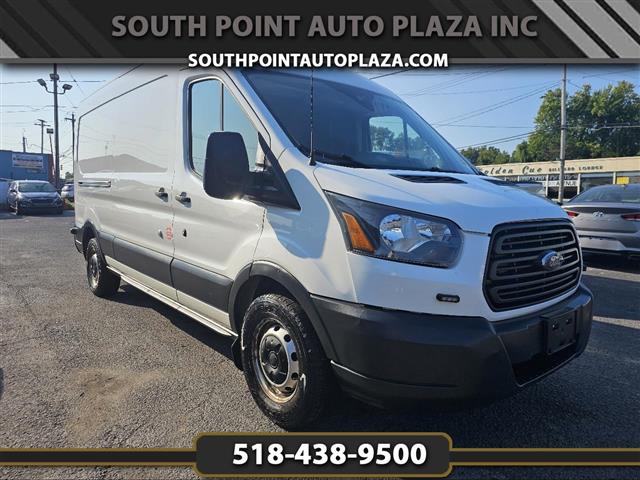 $15900 : 2016 Transit image 1