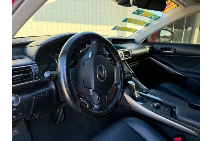 $22450 : 2017 IS 200t image 8