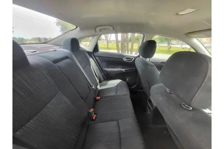 $10286 : Nissan Sentra 2019 S 4dr Sed image 9