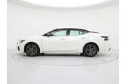 $24998 : Nissan Maxima 2021 3.5 SV 4d thumbnail